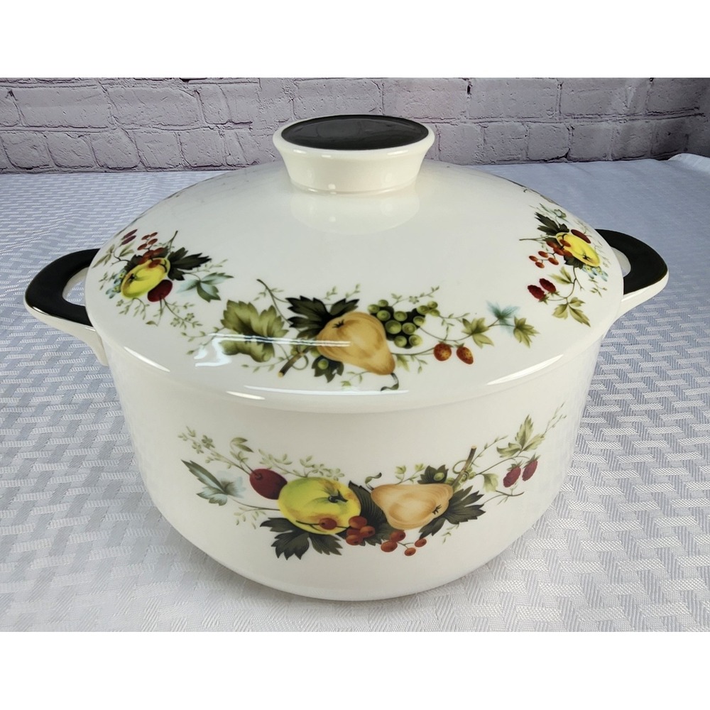 Royal Doulton Miramont TC1022 Fine Oven China Oval Covered Casserole Dish VG